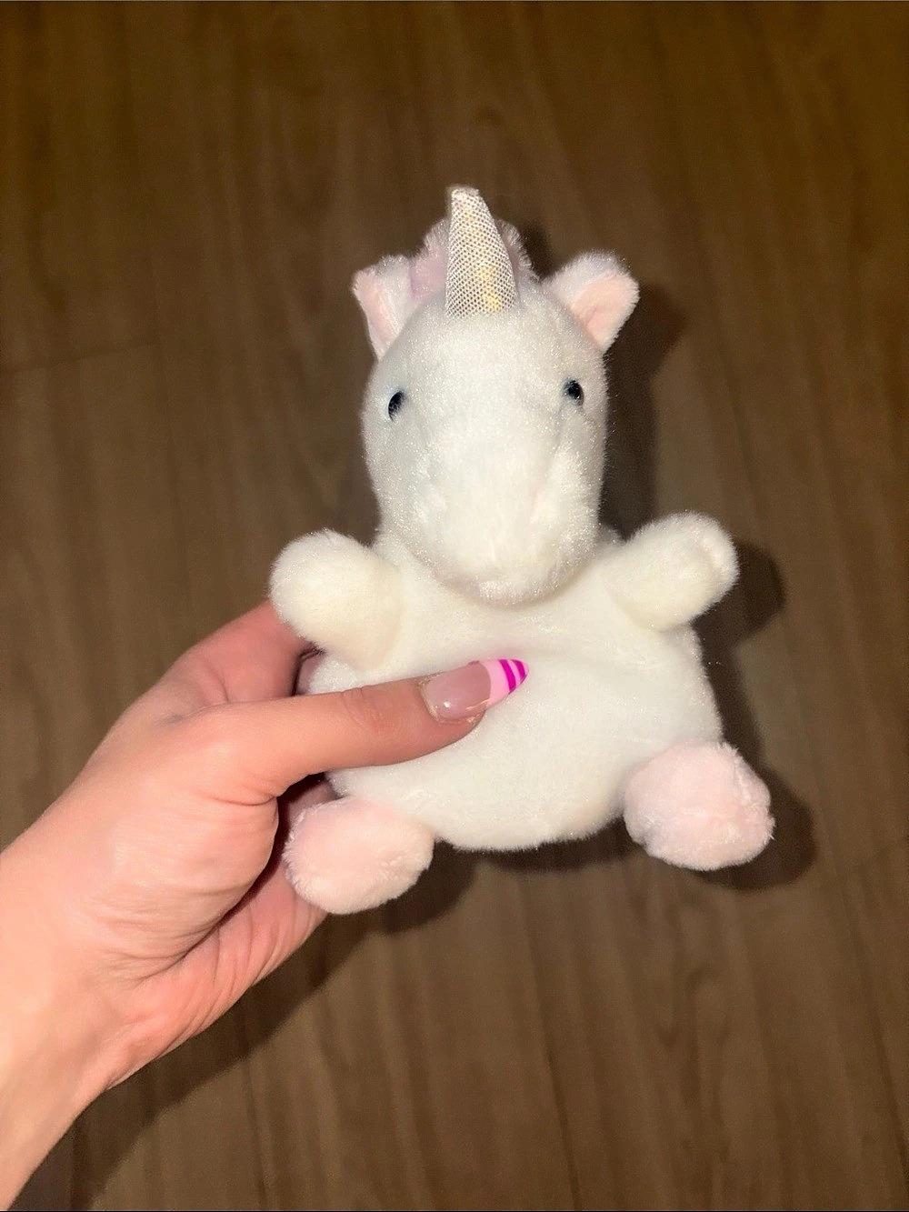 Palm Pals Unicorn Plush White & Pink Like New